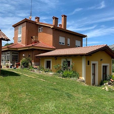 Hostel Arenos Velilla del Rio Carrion Экстерьер фото