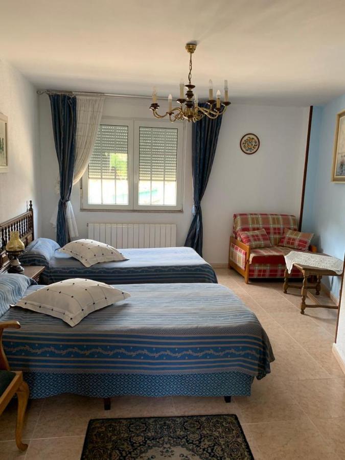 Hostel Arenos Velilla del Rio Carrion Экстерьер фото