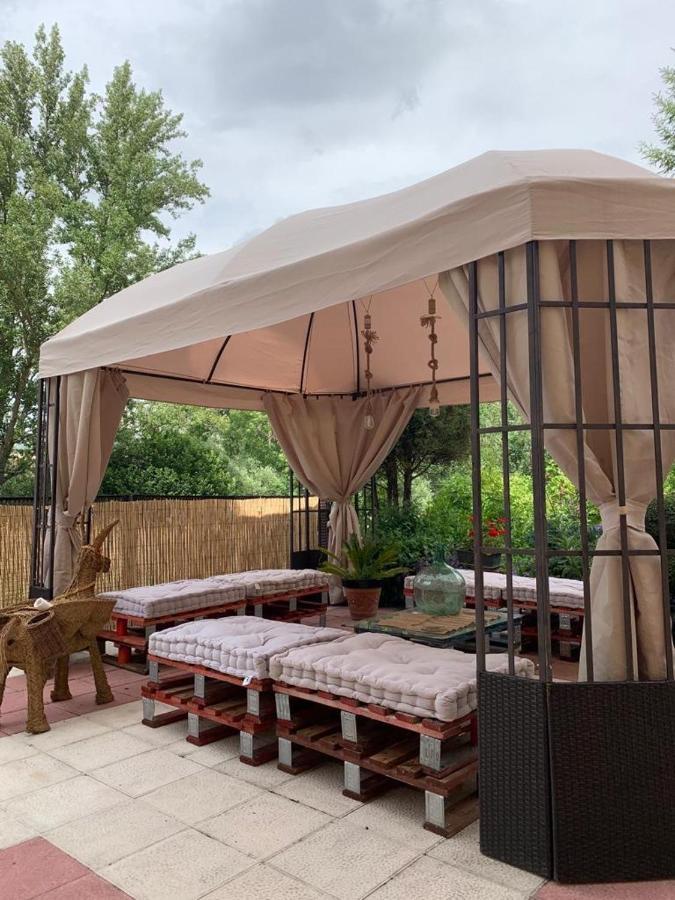 Hostel Arenos Velilla del Rio Carrion Экстерьер фото
